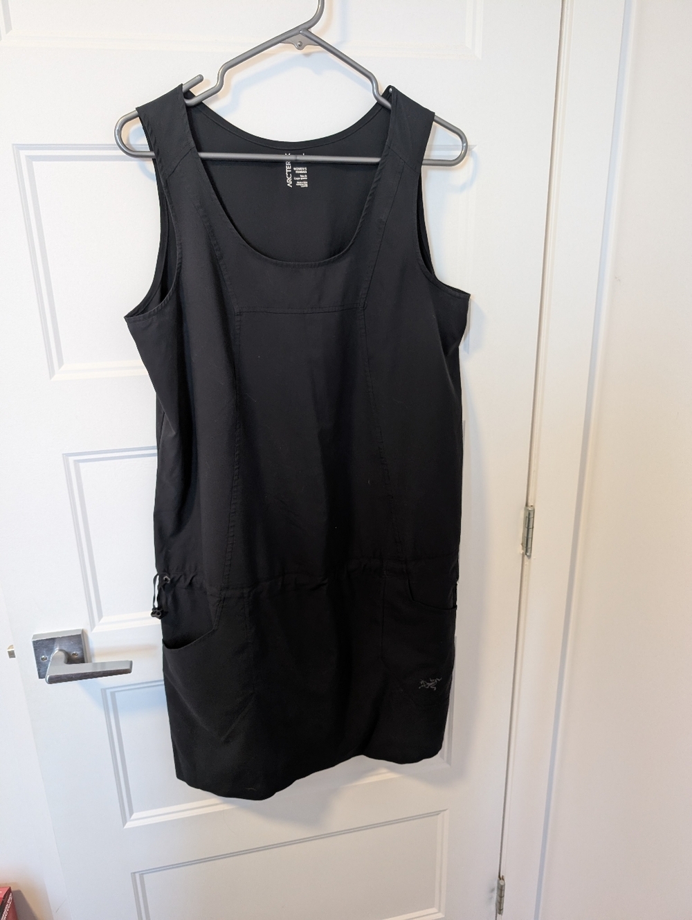 Arc'teryx Black Sleeveless Outdoor Dress